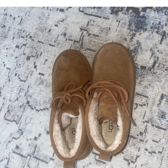 UGG Shoes - UGG Kids Tan Boots with Cozy Lining